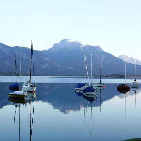 Seehotel Und Schnoeller Rieden am Forggensee